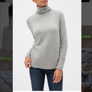 100% Fine Merino Wool Sweater